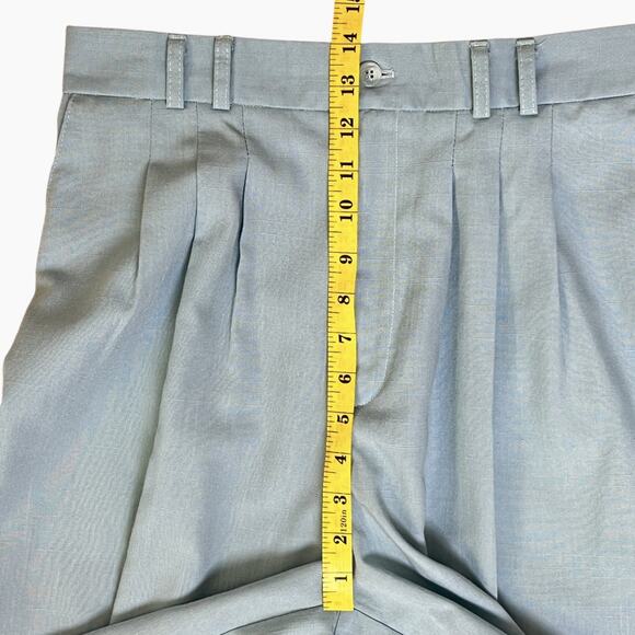 Vintage EHL Shorts Womens Size 14 High Waisted Pleated Blue Poly Rayon 8" Inseam - Picture 10 of 12